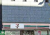 セブンイレブン日本橋馬喰町店 徒歩4分。 310m