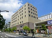 東京洪済病院 100m