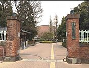 国立東京芸術大学 徒歩20分。大学・短大 1540m