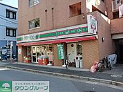 ローソンストア100上中里3丁目店 徒歩5分。コンビニ 360m