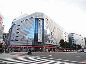 松坂屋上野店 388m