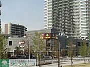 いなげや金町店 徒歩7分。スーパー 560m