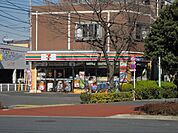 セブンイレブン 240m