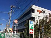 藤沢北郵便局 徒歩17分。郵便局 1360m