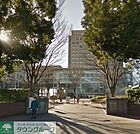 日本大学 徒歩27分。大学・短大 2140m