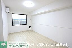 ＧＯＡＴ佐島 1階1LDKのリビング/ダイニング