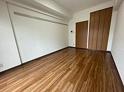 京急本線 日ノ出町駅 徒歩1分の賃貸マンション 5階1Kのリビング/ダイニング