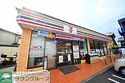 セブンイレブン横浜和泉町三ツ俣店 徒歩1分。コンビニ 70m