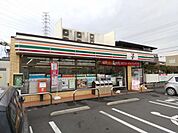 セブンイレブン 徒歩6分。 470m