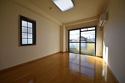 平岡マンション 401 4階1Kのリビング/ダイニング