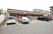 セブンイレブン八王子大和田店 616m