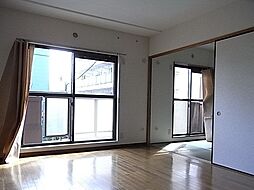 アーク河辺 2階3LDKのリビング/ダイニング