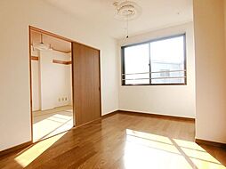 クロノス拝島町North 2階2DKのリビング/ダイニング