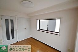 サザン・ウィング 4階1Kのリビング/ダイニング