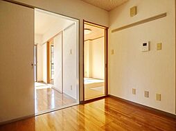 メゾンシャインII 1階3DKのリビング/ダイニング