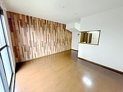 町田タウンハウス 1階2LDKのリビング/ダイニング