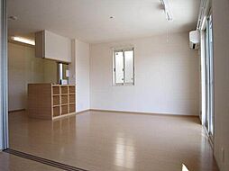 JR青梅線 拝島駅 徒歩17分の賃貸アパート 1階2LDKのリビング/ダイニング