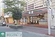 セブンイレブン入間豊岡一丁目店 徒歩3分。コンビニ 180m