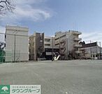 青梅市立第一中学校 徒歩12分。中学校 940m