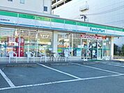 ファミリーマート河辺駅北口店 徒歩11分。 810m