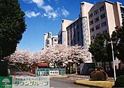 創価大学 徒歩70分。大学・短大 5560m
