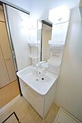 独立洗面台
