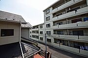 タウンハウジングまで