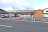 周辺：セブンイレブン姫路北平野南の町店　約590ｍ（徒歩8分）