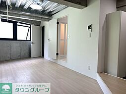 Ａｒｂｕｓｔｏ・Ｈｉｌｌｓ 2階ワンルームのリビング/ダイニング