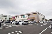 ベルクス稲毛天台店 784m