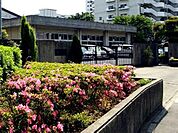 谷津南小学校 880m