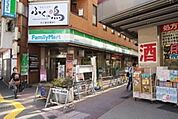 ファミリーマート浦安駅前店 342m
