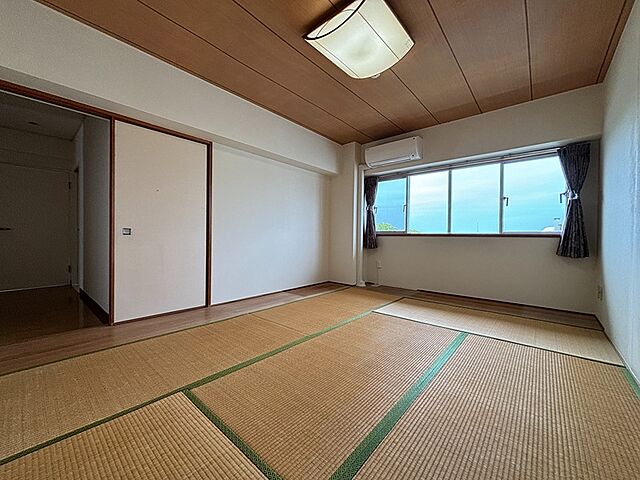 寝室