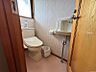トイレ：こちらが2階のトイレです。