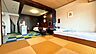 その他：【ダイニング】お部屋には現在ベッドが二台設置されておりカーテンでお部屋を分かちます。