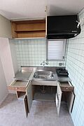 置き型のIHコンロ完備です
