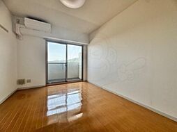 飛松高谷マンション 702 7階1Kのリビング/ダイニング