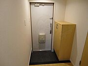玄関(人感センサーライト)