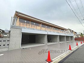 ノースヴィレッジ・アラ ？ ｜ 京都府京都市北区紫竹竹殿町（賃貸テラスハウス2LDK・1階・135.37㎡） その1