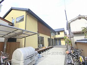 BORDERLESS HOUSE 京都上賀茂 2M ｜ 京都府京都市北区上賀茂山本町（賃貸テラスハウス1R・2階・10.28㎡） その1