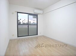 グランソフィア A210 2階1Kのリビング/ダイニング