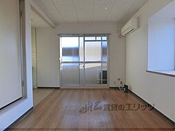 ジョイハウス 2階ワンルームのリビング/ダイニング