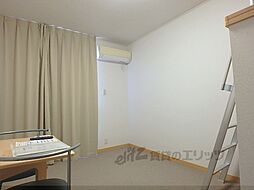 レオパレスまいふか 108 1階1Kのリビング/ダイニング