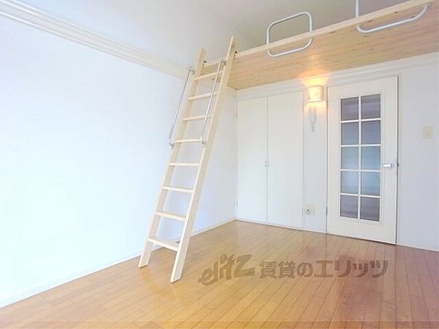 寝室