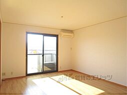 JR草津線 三雲駅 徒歩32分の賃貸アパート 2階2LDKのリビング/ダイニング