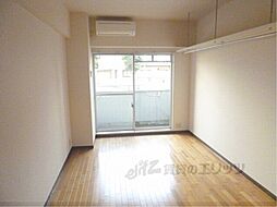 ワイズレジデンス南草津 1階1Kのリビング/ダイニング