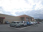 フレンドマート　信楽店まで3500メートル