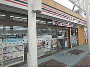 セブンイレブン　ハートイン野洲駅南口店まで350メートル