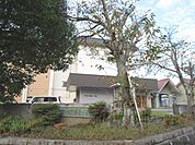 甲南第一小学校まで2300メートル