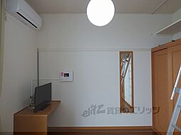 レオパレス洛西 107 1階1Kのリビング/ダイニング